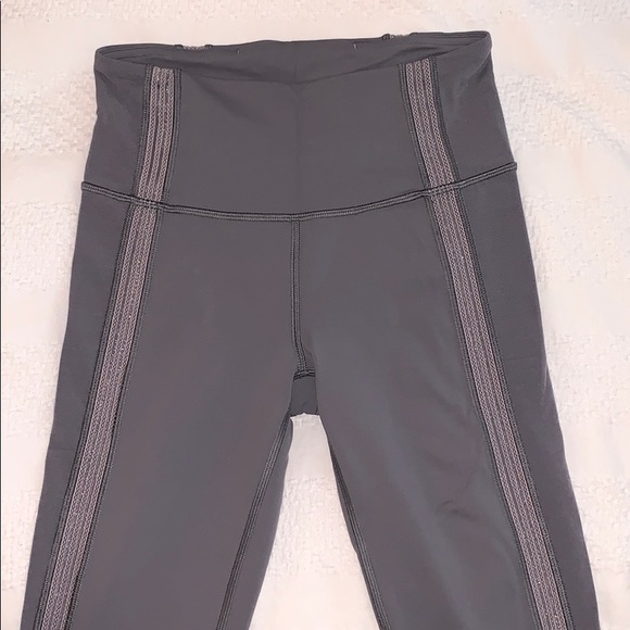 Lululemon Leggings - Picture 1 of 4